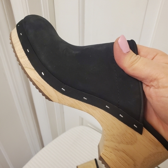 EC LOFT Black Suede Wood Clogs Size 9M, classic, casual, comfy - Picture 14 of 14
